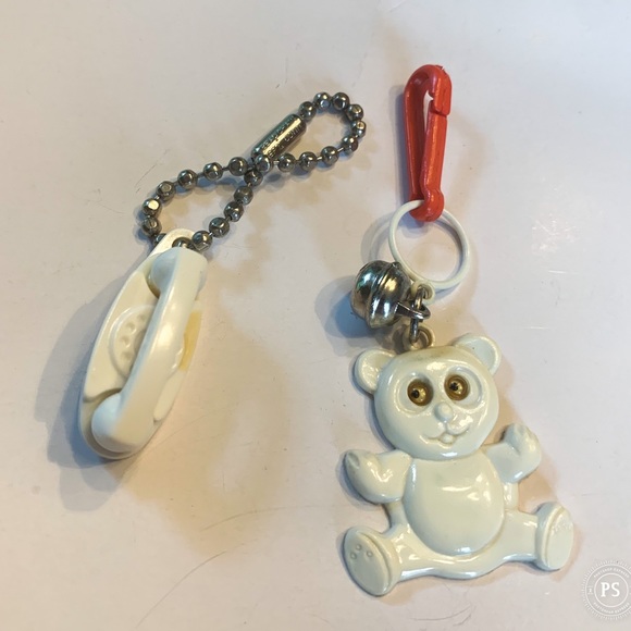 1960 Princess phone and Teddy bear keychains. - Picture 1 of 6